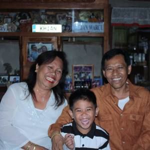 Meet your Posher, Lowell deanne